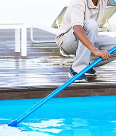 robot nettoyeur de piscine