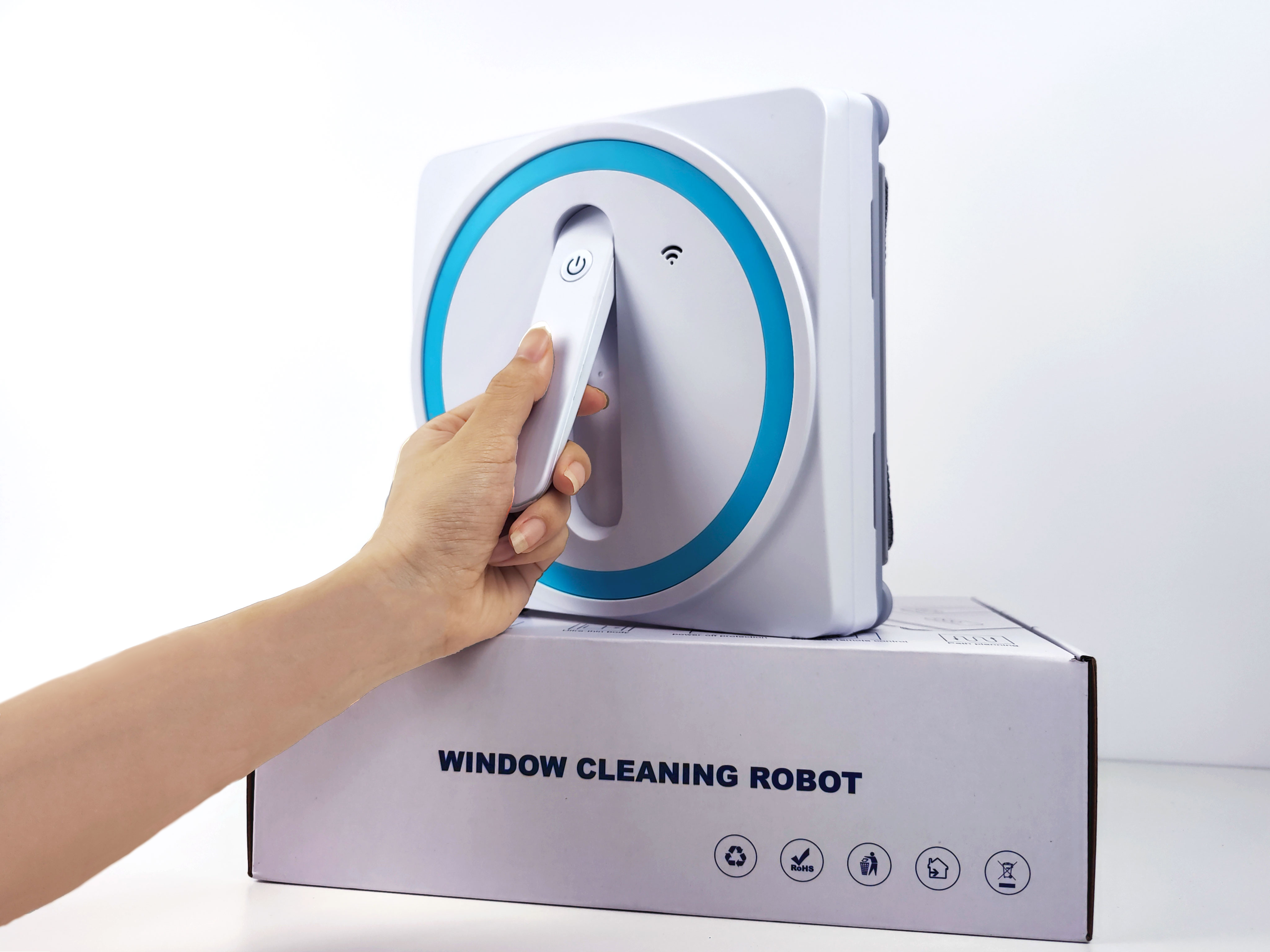 Robot nettoyeur de vitres